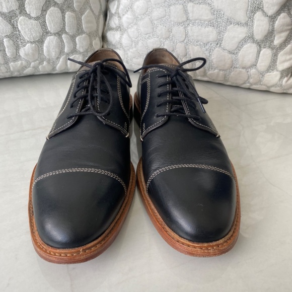 Johnston and Murphy leather dress shoe main image 5